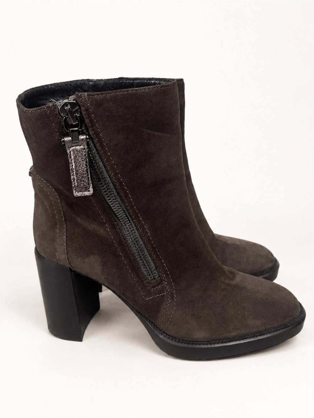 Aquatalia Emma Waterproof Suede Block Heel Ankle Boots 8.5 Italy